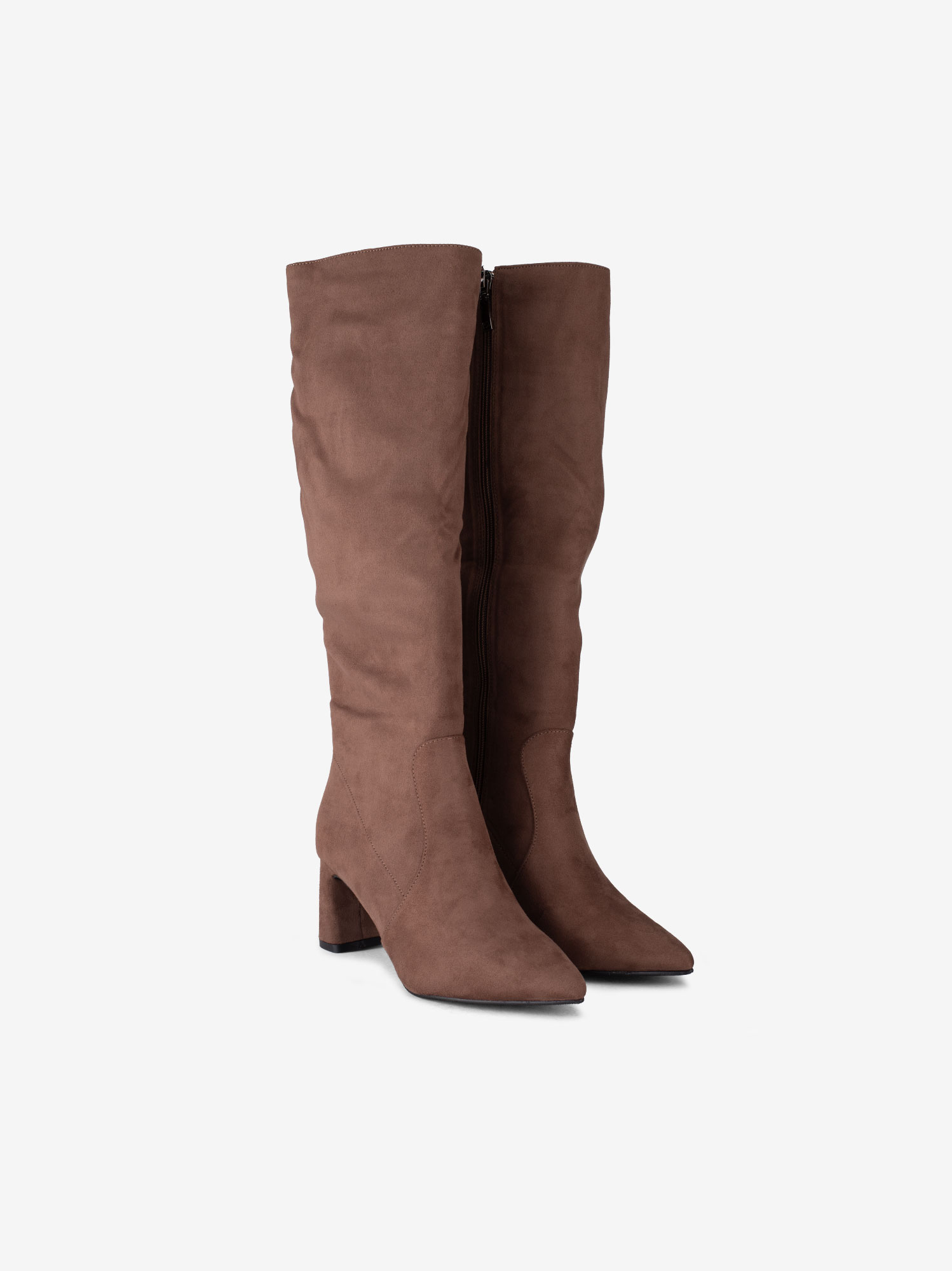 BOTA ALTA ACAMURÇADA DE TACÃO - Image 2