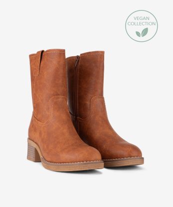 Alternative view of BOTA EFEITO PELE DE TACÃO