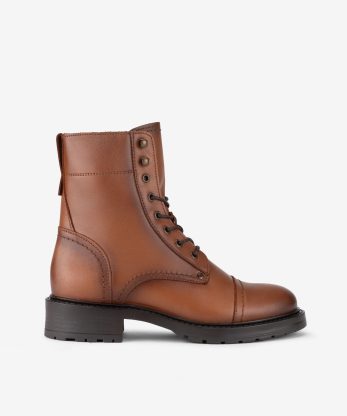 BOTA ESTILO MILITAR EM PELE