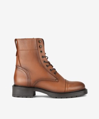 BOTA ESTILO MILITAR EM PELE - PRETO, 40