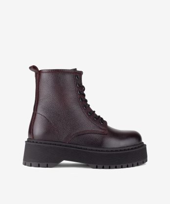 BOTA MILITAR EM PELE