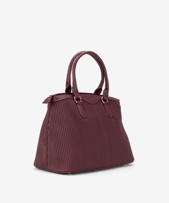 Alternative view of MALA TOTE EFEITO PELE
