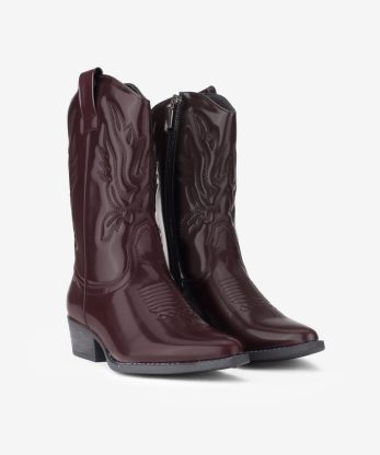 Alternative view of BOTA POLIDA DE TACÃO