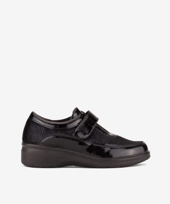 SAPATO EM VERNIZ DE VELCRO