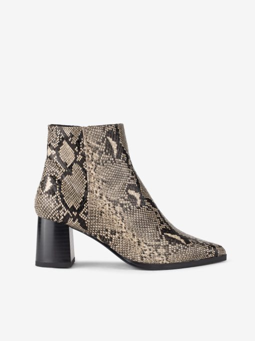 BOTIM ANIMAL PRINT SNAKE DE TACÃO COM FORMA PONTIAGUDA