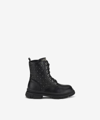 BOTA ESTILO MILITAR COM TACHAS