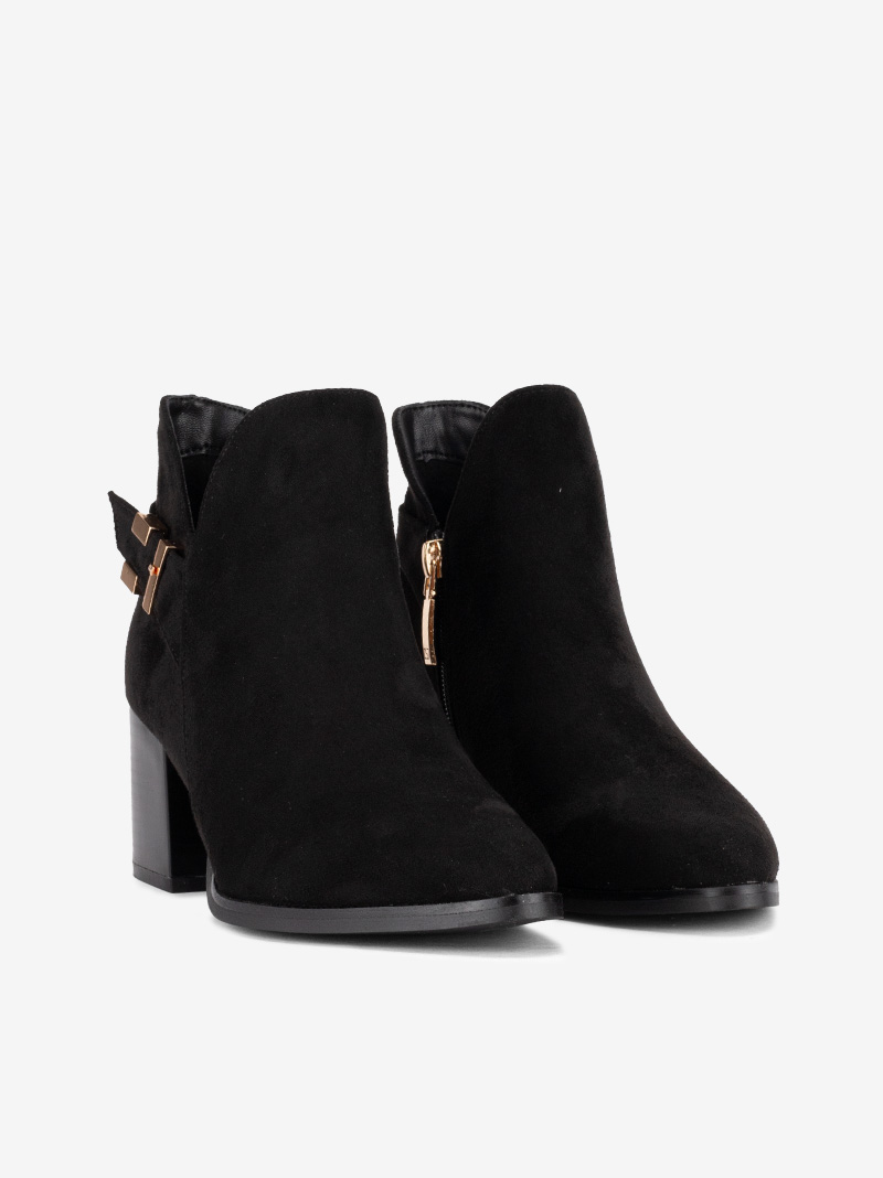 BOTIM DE TACÃO DE FORMA PONTIAGUDA COM FIVELA METÁLICA - Image 2