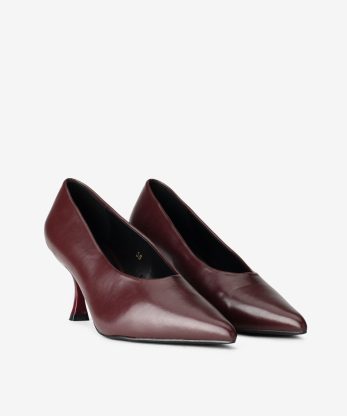 Alternative view of SAPATO PUMP EFEITO PELE VERNIZ