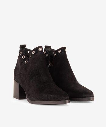 Alternative view of BOTIM ANKLE COM DETALHES METÁLICOS