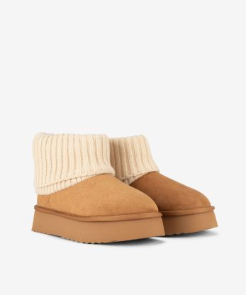 Alternative view of BOTIM COM PEÇA DE MALHA