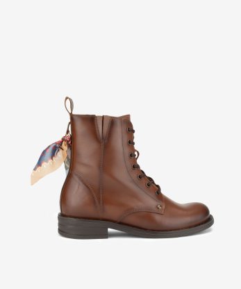 BOTA EM PELE ESTILO MILITAR