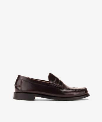 SAPATO PENNY LOAFER TOSCANINI EM PELE POLIDA COM SOLA DE COURO