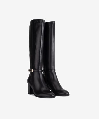 Alternative view of BOTA ALTA EM PELE