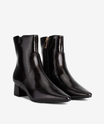 Alternative view of BOTIM ANKLE EM VERNIZ