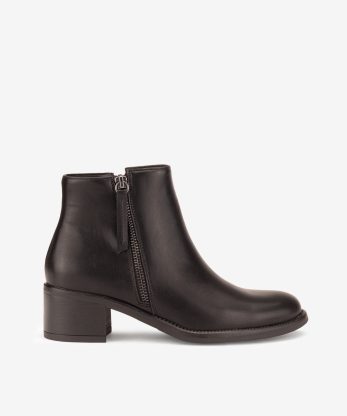 BOTIM DE TACÃO COM FECHO