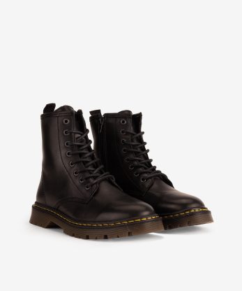 Alternative view of BOTIM MILITAR EM PELE