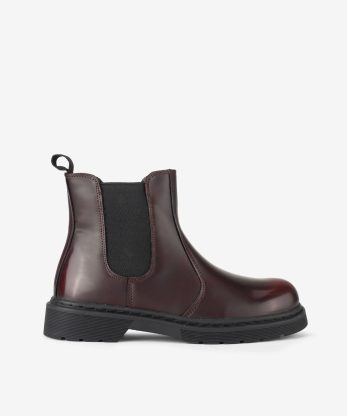 SAPATO MARY JANE EM VERNIZ