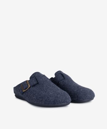 CHINELO EM FELTRO DE FIVELA