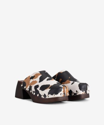 Alternative view of SOCA ESTAMPADA ANIMAL COM TACHAS