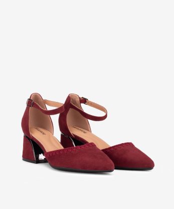 Alternative view of SAPATO PUMP COM BORDAD