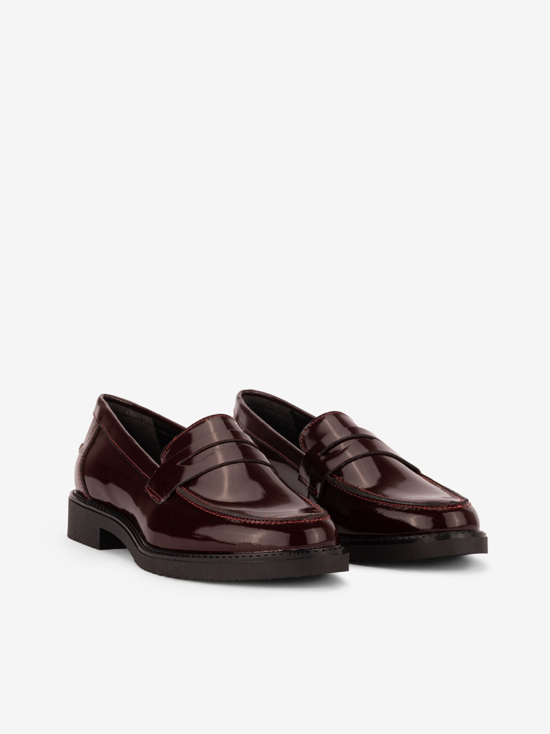 SAPATO LOAFER EM PELE POLIDA COM SOLA RASA - Image 2