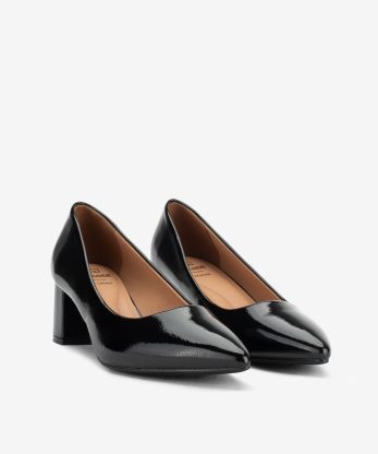Alternative view of SAPATO PUMP EM VERNIZ