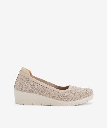 SAPATO EM MESH COM CRISTAIS