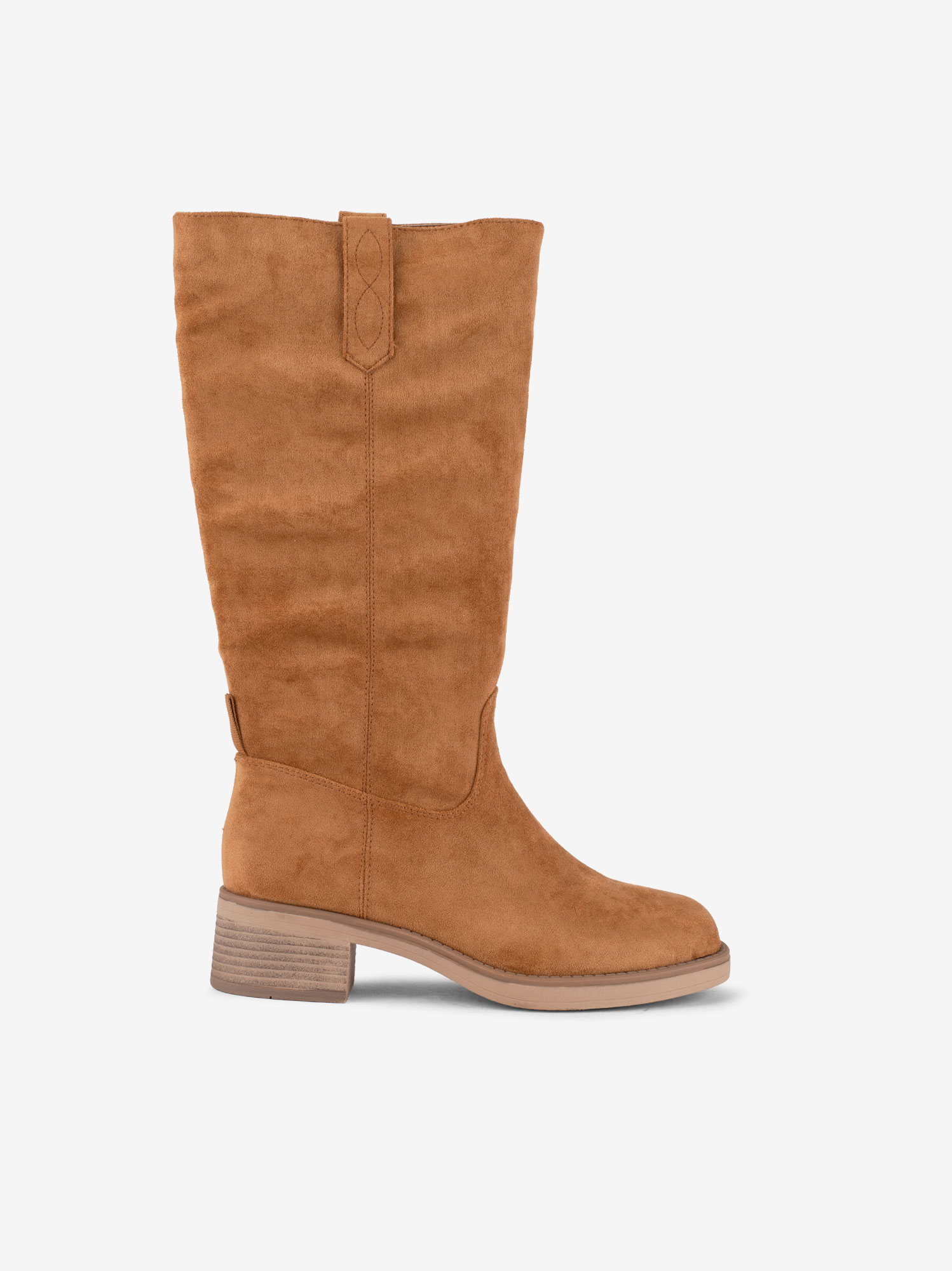 BOTA CAVALEIRA COM FORMA QUADRADA