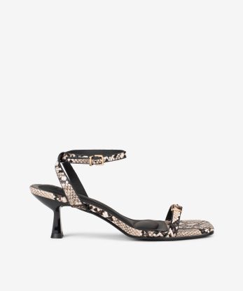 SANDÁLIA DE SALTO COM TIRAS ESTAMPADAS
