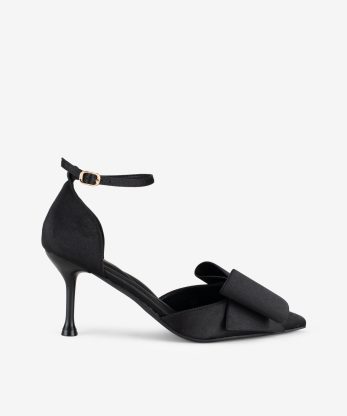SAPATO PUMP EM CETIM COM LAÇO