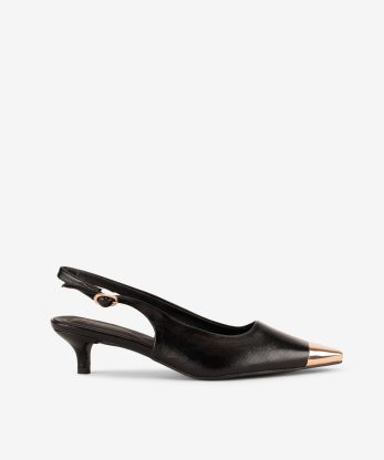 SAPATO SLING BACK DE CAP TOE METÁLICA