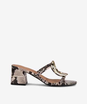 SANDÁLIA MULE COM APLICAÇÃO