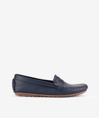 SAPATO MOCASSIM SLIP ON EM PELE COM TRAVESSÃO