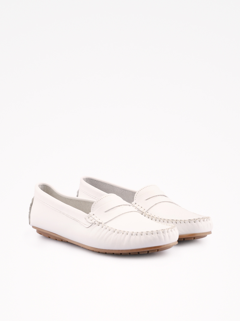 SAPATO MOCASSIM SLIP ON EM PELE COM TRAVESSÃO - Image 4