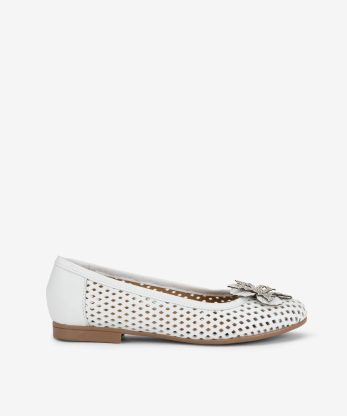 SAPATO FLAT EM PELE