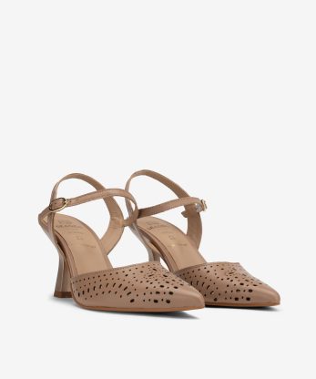 Alternative view of SAPATO SLING BACK EM PELE PERFURADO