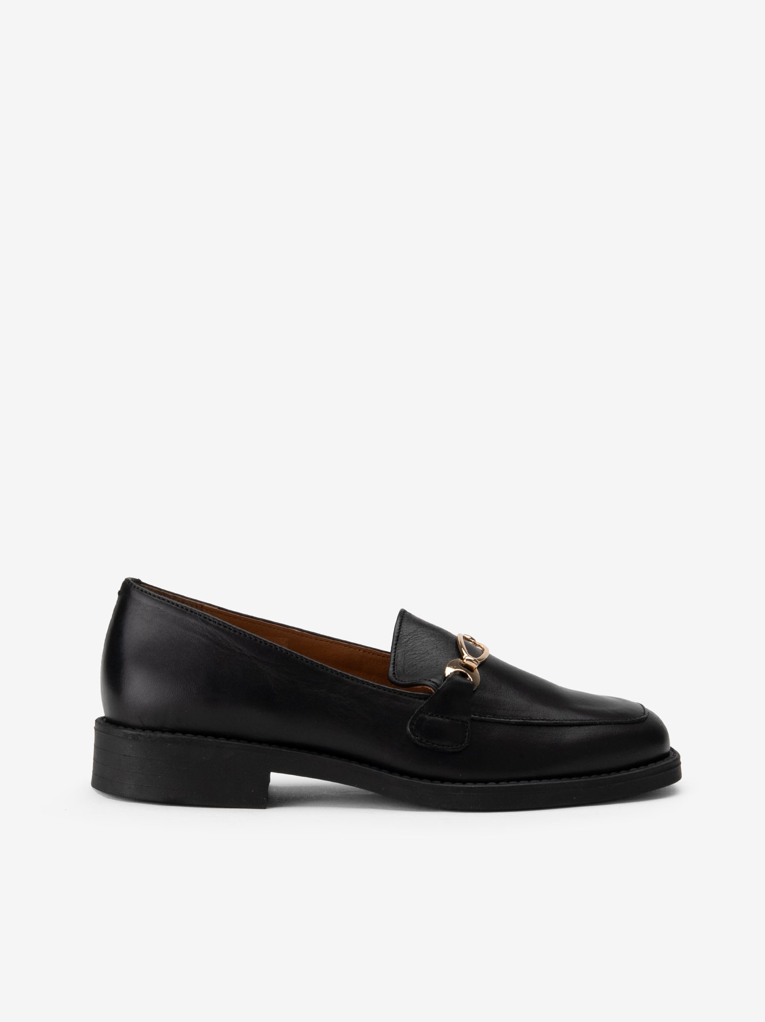 SAPATO LOAFER EM PELE