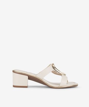 SANDÁLIA MULE DE TACÃO COM APLICAÇÃO