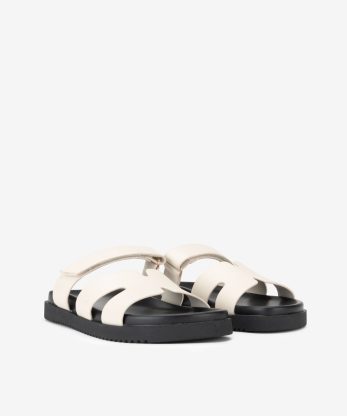 Alternative view of CHINELO EFEITO PELE DE VELCRO