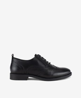 SAPATO OXFORD BROGUE EM PELE