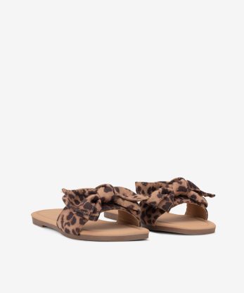 Alternative view of SANDÁLIA MULE RASA ESTAMPADA