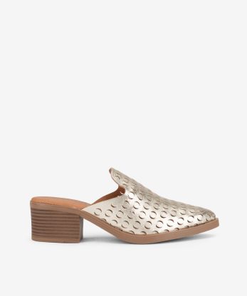 SAPATO MULE EM PELE METALIZADA