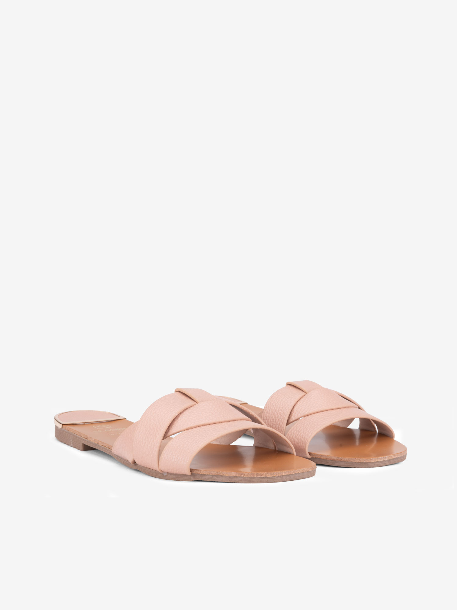 SANDÁLIA RASA COM TIRAS CRUZADAS ESTAMPADAS - Image 29