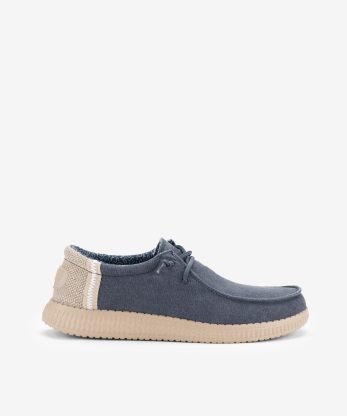 SAPATO EM CANVAS COM SOLA LEVE