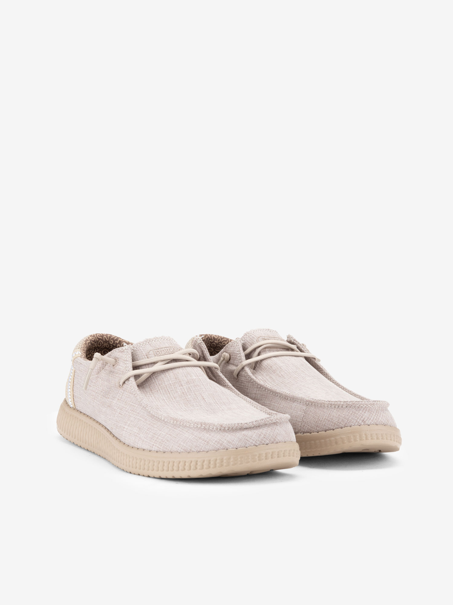 SAPATO EM CANVAS COM SOLA LEVE - Image 4