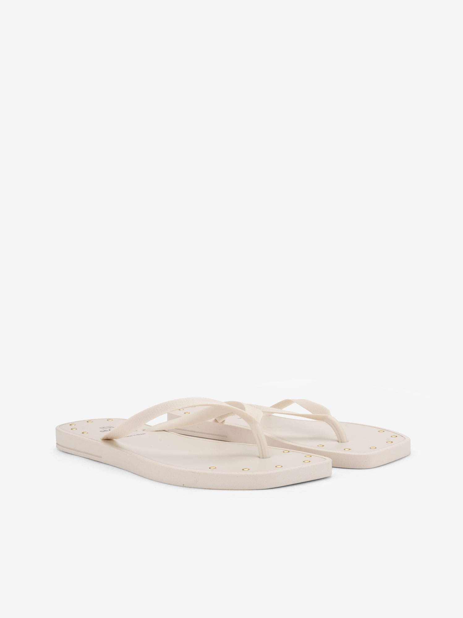 CHINELO DE DEDO COM TACHAS - Image 2