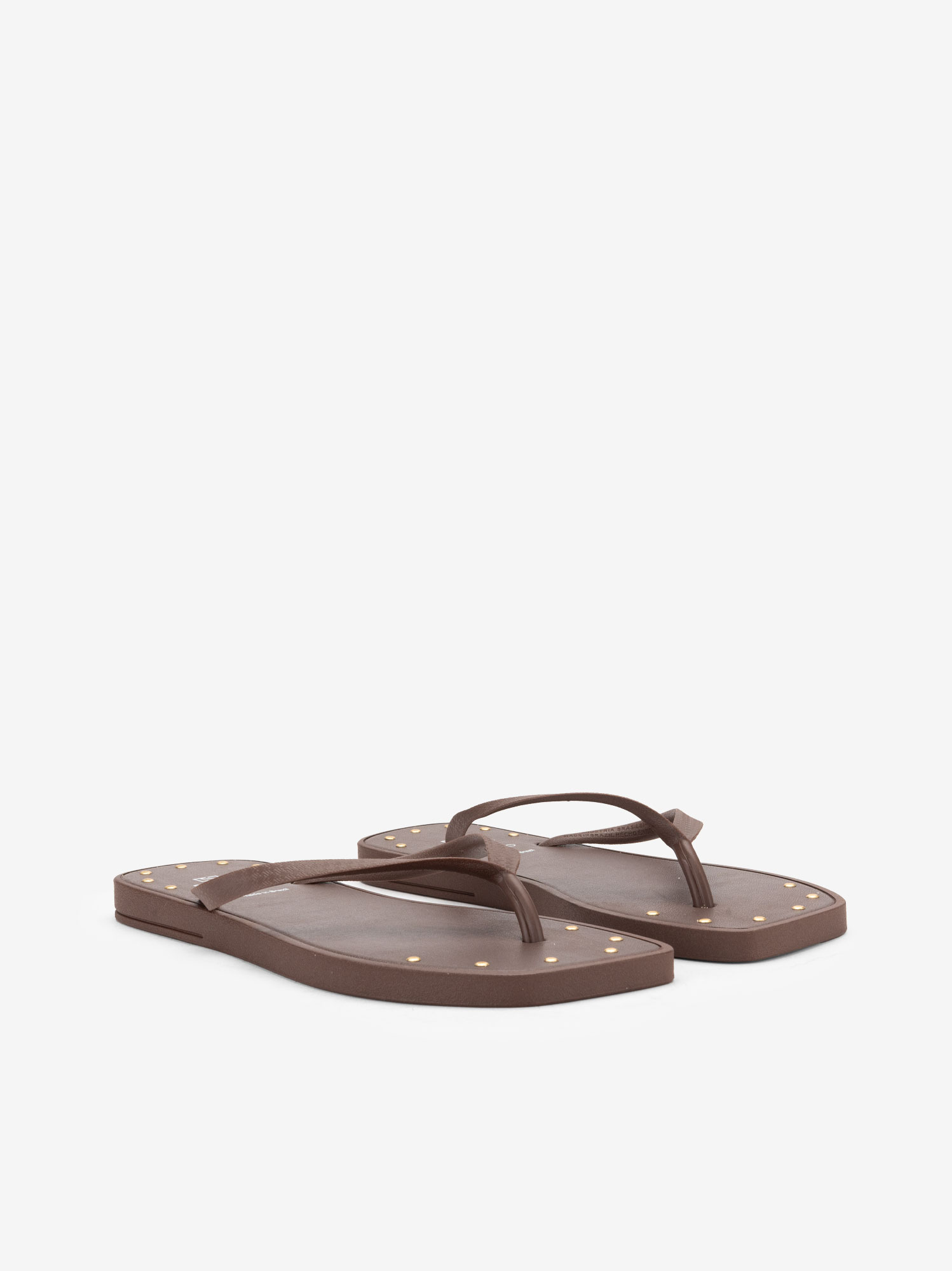 CHINELO DE DEDO COM TACHAS - Image 4