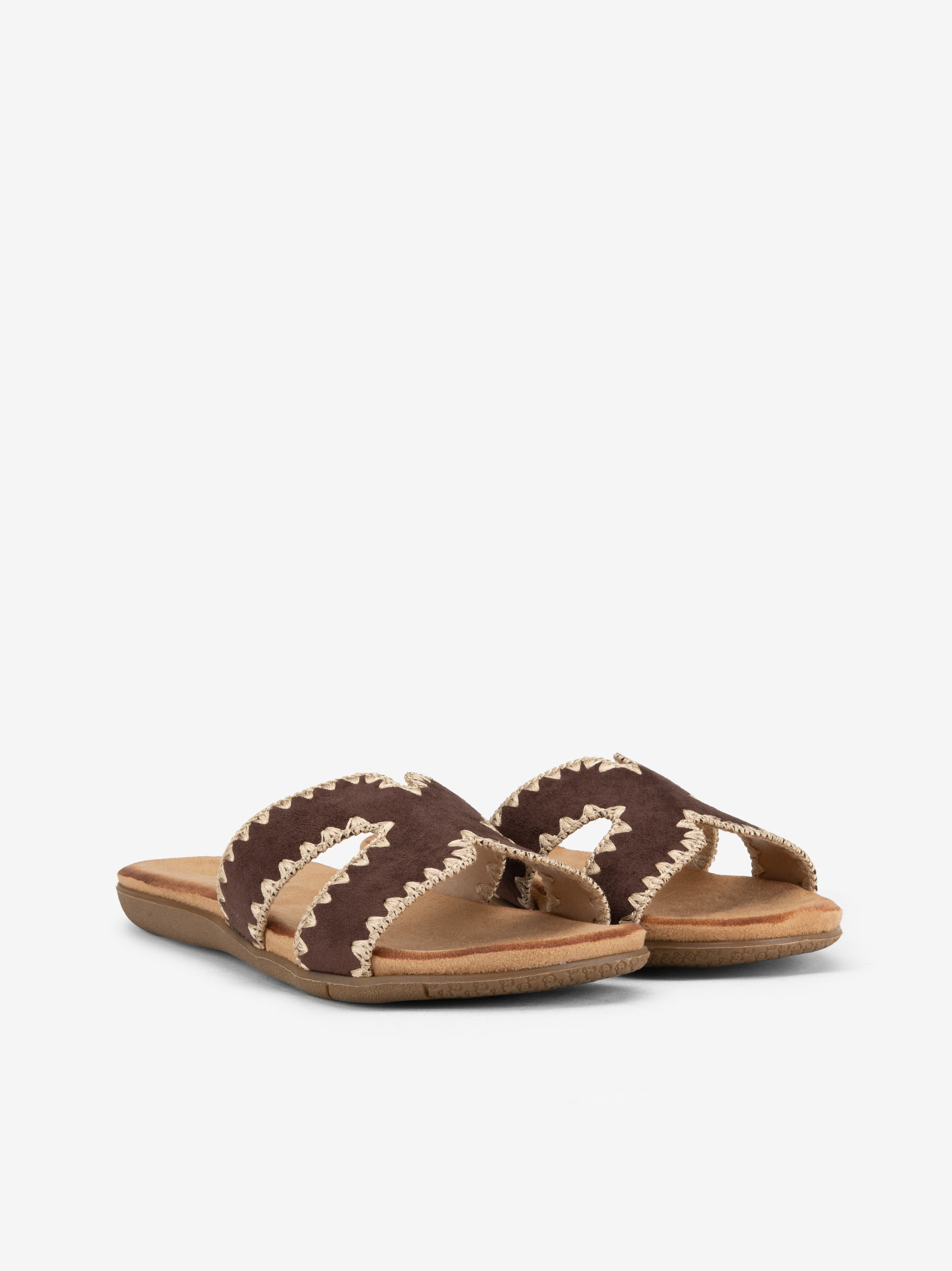 CHINELO COM DETALHES BORDADOS - Image 2